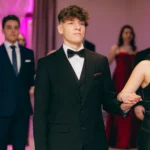 STUDNIÓWKI mezczyzna garnitur mucha polonez